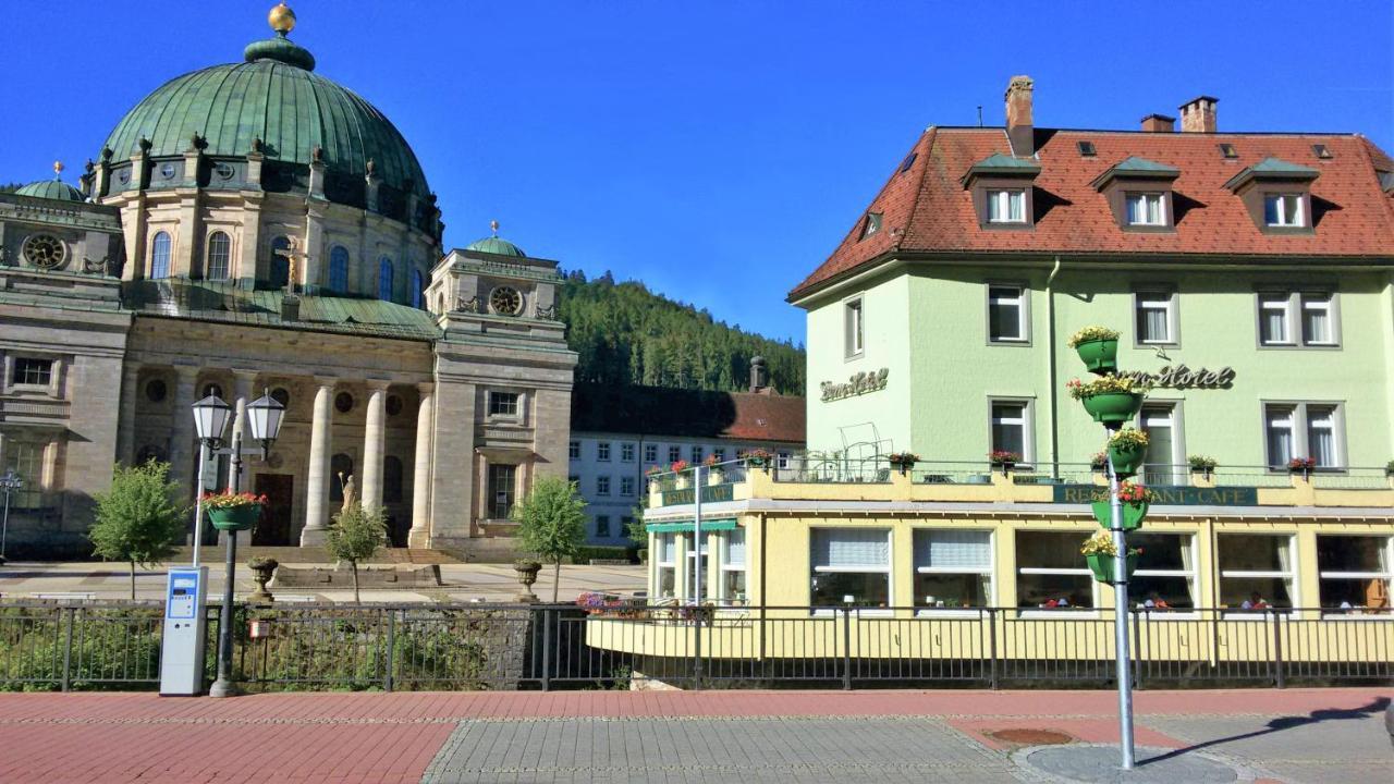 Dom-Hotel St. Blasien Exteriér fotografie