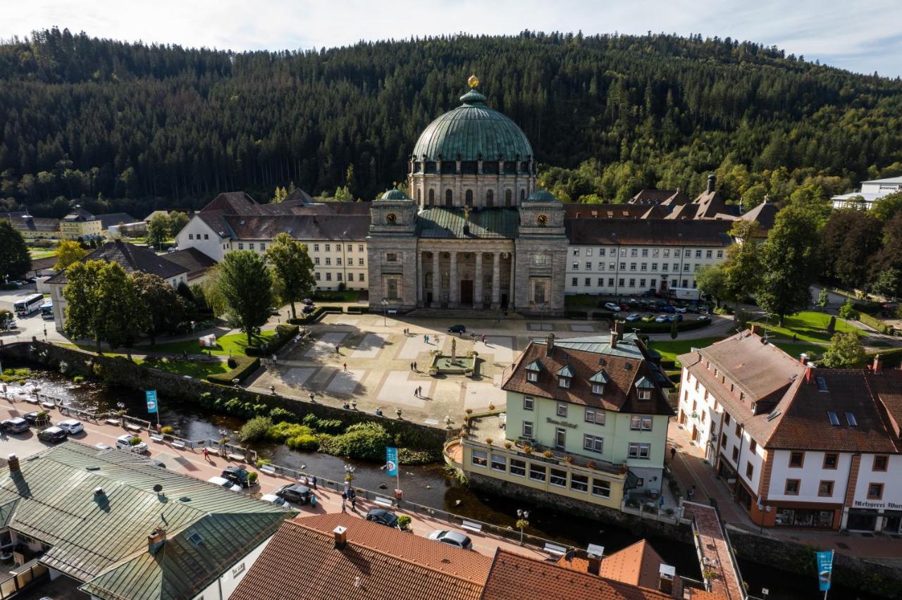 Dom-Hotel St. Blasien Exteriér fotografie
